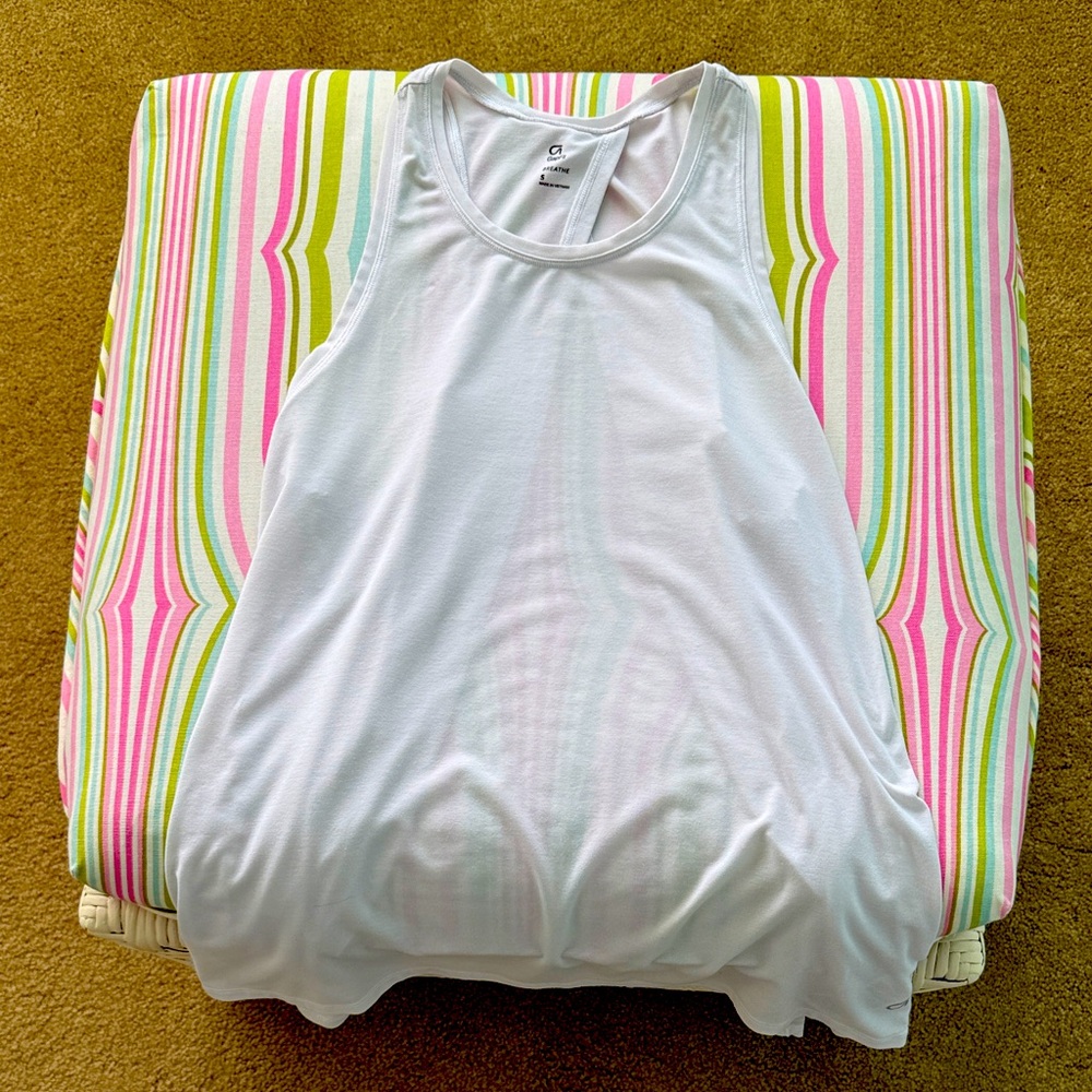 Women’s Gap White Tank Top Sleeveless, open back, size Small